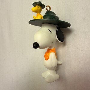 Hallmark  Keepsake Beagle scout  Spotlight on Snoopy Series #4  2001 Ornament